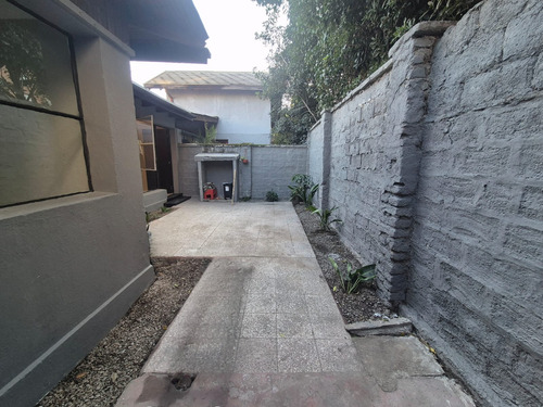 Arriendo Casa Las Condes, 3d / 1b Gastos Comunes Incluidos