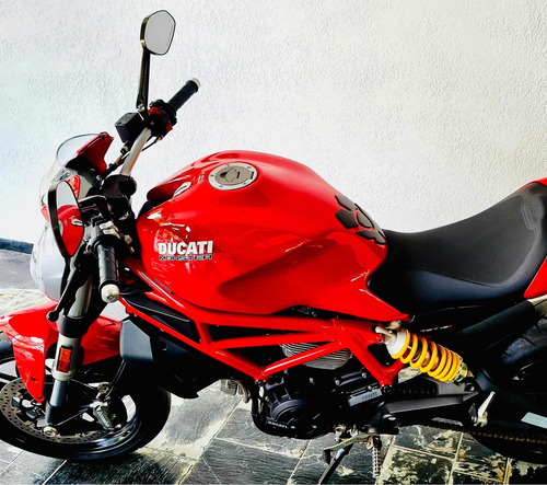 Imagen 3 de 25 de Ducati Monster 797