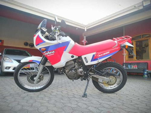 Honda Nx 350 Sahara