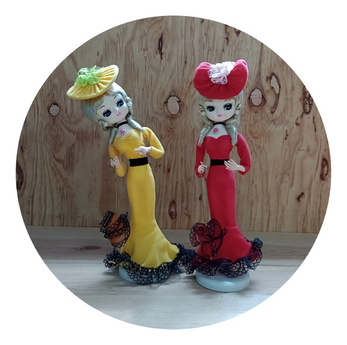 Muñecas Moda Vintage Hechas A Mano 2 Pz Antiguas Korea 1960s (Usado)