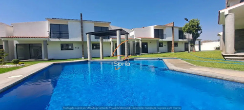 Casa En Venta En Oaxtepec Centro, Yautepec, Morelos