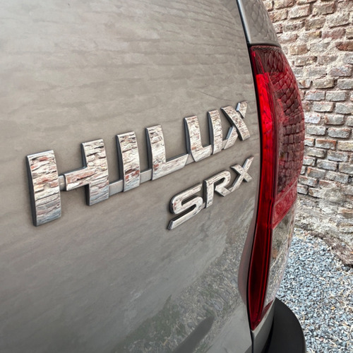Toyota Hilux 2.8 Cd Srx 177cv 4x4 At