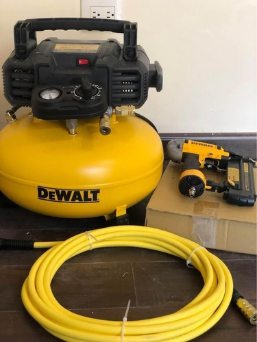 Compresor Dewalt 6 Gal 18-gauge Clavadora Heavy-duty Pancake Color Amarillo