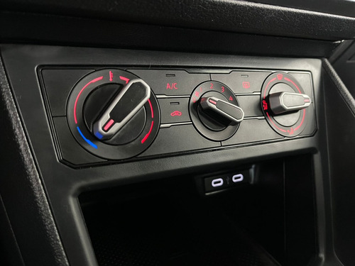 Volkswagen Nivus 1.0 200 TSI TOTAL FLEX COMFORTLINE AUTOMÁTICO