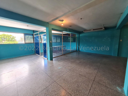 Imagen 16 de 30 de Edificio Comercial En Venta En Zona Este Barquisimeto Lara ++23-1117 */ M.c T. N° +0-4-2-4- 5.5.6. 5.7. 5.9 *--**
