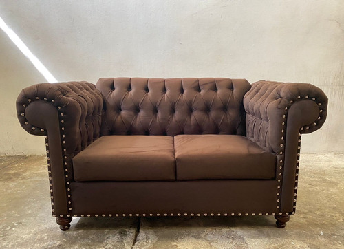 Imagen 4 de 7 de Love Seat Capitonado Estilo Vintage