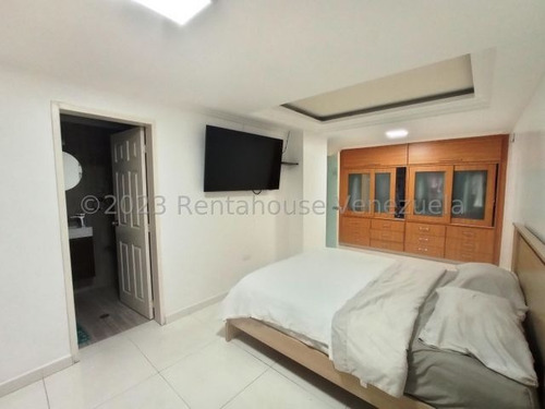Imagen 20 de 27 de Apartamento En Venta Urb El Bosque, Maracay 23-19573 Hc