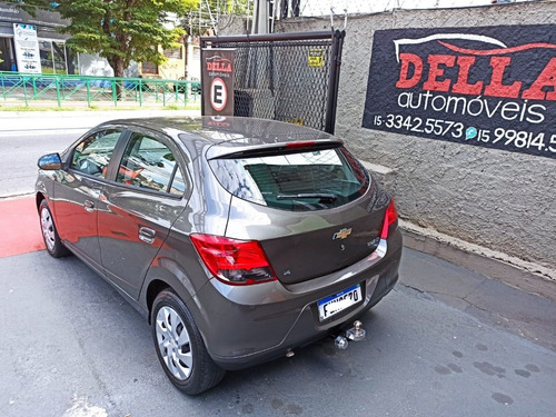 Imagem 5 de 9 de Onix Lt 1.4 Flex 2015 Completo