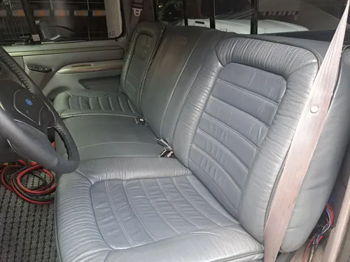 Ford F-150 5.0 Xlt Flare Side