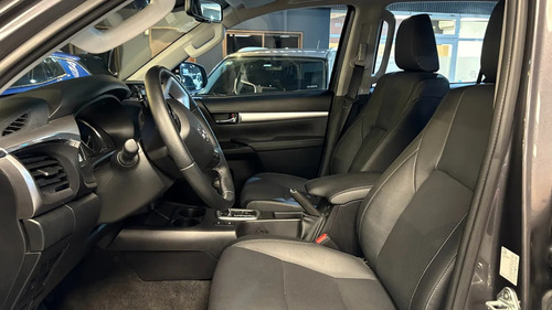 Toyota Hilux Pick-Up 2.8 Cd Srx 204Cv 4X4 At