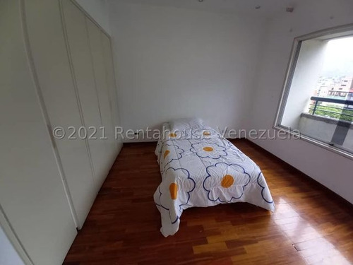 Imagen 11 de 20 de Gran Oportunidad! Venta De Amplio Y Acogedor Ph De Tres Niveles La Campiña: Mls #22-14221 Ma. Vergara