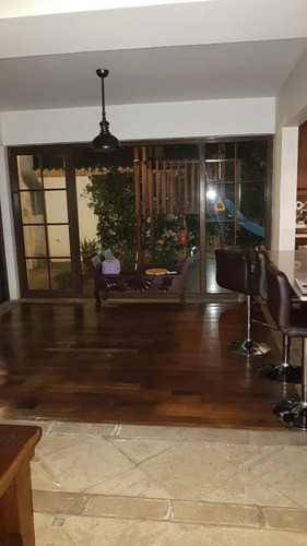 Imagen 2 de 9 de Casa En Renta En Zona 16