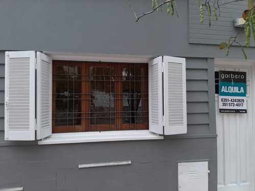 Imagen 2 de 15 de Sin Honorarios! Optimiza La Rentabilidad De Tu Inversion! Casa 100% Reciclada Con Renta!