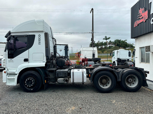 Iveco Stralis 440 6x2 2014 - Tvg Caminhões