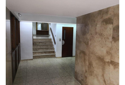 Imagen 16 de 19 de Vendo Departamento De 2 Dormitorios En San Luis Al 600