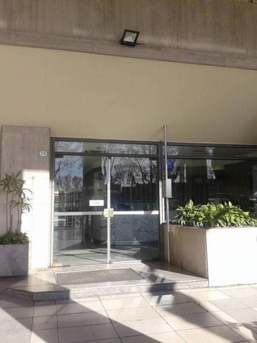 Patio Bullrich: Libertador-montevideo, 1 Amb Seg 24 Hs. Vivienda