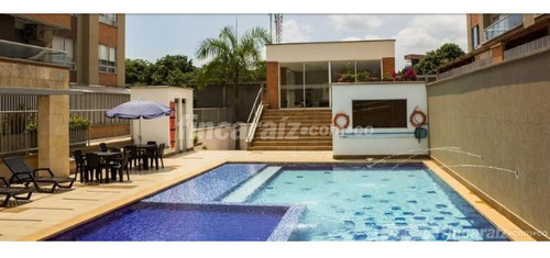 Venta De Apartamento En Pance De 110m2, Sur De Cali, 6590.