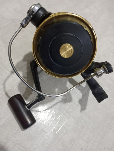 Molinete Daiwa Bg 30 Thailand Preto Direito/esquerdo (Usado)