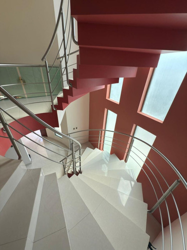 Casa En Venta En Lomas Residencial