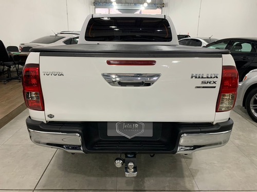 Imagem 6 de 19 de Toyota Hilux 2.8 Tdi Srx Cab Dupla 4x4 Aut (4 Pneus Novos)