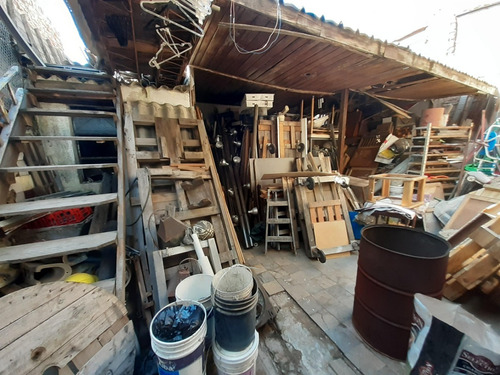 Casa A Reciclar C / Local, Sobre Lote De 8,66x 24 Metros !!