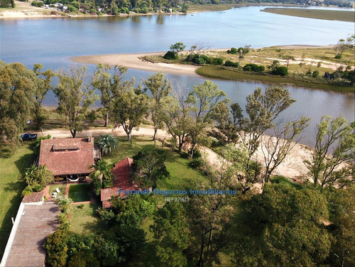 Venta Casa Sobre Arroyo Maldonado, La Barra Punta Del Este