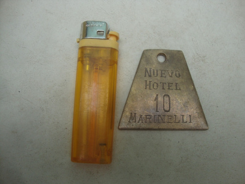 Antiguo Llavero Nuevo Hotel Marinelli N.10 - Pesa 50 Grs.