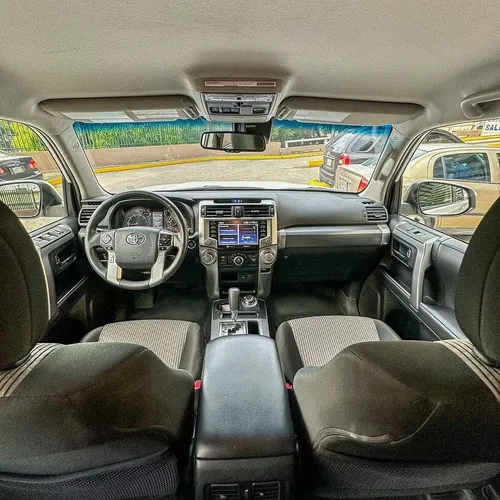 Toyota 4runner Sr5 Año 2022