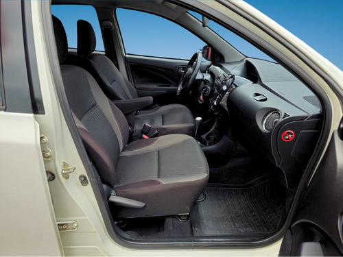Toyota Etios 1.5 XLS 16V FLEX 4P AUTOMÁTICO