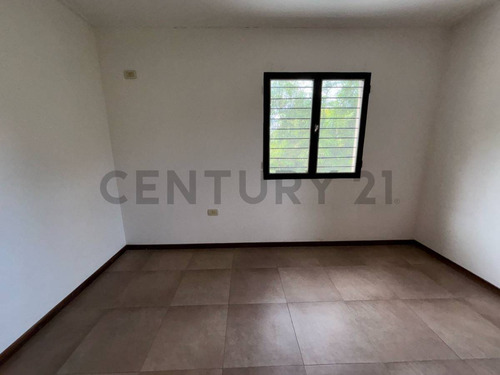 Calle 478 Entre 26 Y 27, City Bell | Duplex 2 Dormitorios.