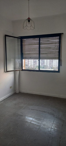 Venta Dpto. 4 Amb. Villa Celina C/balcón Y Cochera