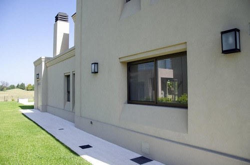 Imagen 4 de 25 de Casa Venta Buenos Aires Golf Barrio Cerrado