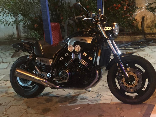 Imagem 7 de 9 de Vmax 1200