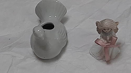  Antiguo Par De Figuras Pequeñas En Porcelana Niña Y Paloma