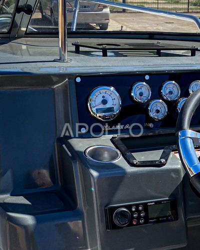 Imagen 11 de 18 de Kalse A K2400 Mercruiser 250hp