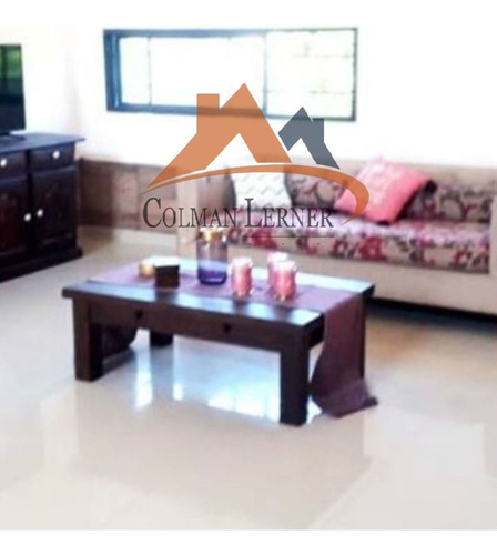 Oportunidad Casa Quinta De Tres Dormitorios Y Dos Departamentos En Parque Gorriti