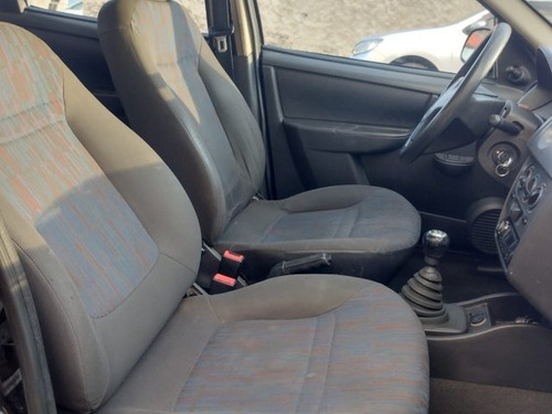 Imagem 4 de 6 de Celta 1.0 Mpfi Spirit 8v Flex 4p Manual