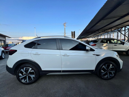 Volkswagen Nivus 1.0 4P FLEX 200 TSI HIGHLINE TURBO AUTOMÁTICO