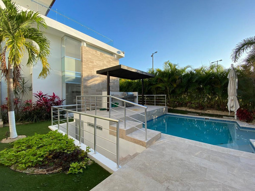 Imagen 14 de 30 de Casa En Venta En Mérida En Privada De Lujo Con 10 Recámaras