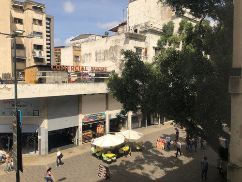Oficina En Alquiler - Boulevard De Sabana Grande - Ob006