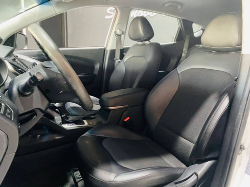 Imagem 15 de 15 de Hyundai Ix35 2.0 Mpfi Gl 16v Flex 4p Automático