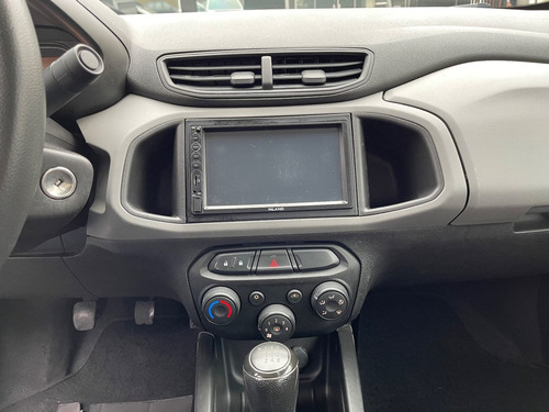 Imagem 12 de 15 de Chevrolet Prisma Sed. Joy/ Ls 1.0 8v Flexpower 4p 2017/2...