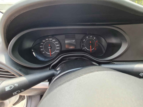 Imagen 7 de 8 de Dodge Neon 2020 4p Se L4/1.6 Aut
