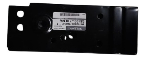 Soporte Placa Adicionado Cuadrado Izquierdo March Note Versa