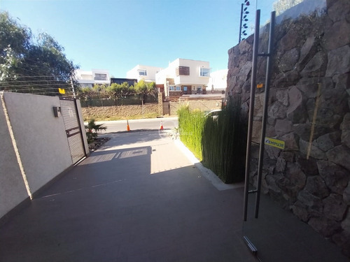 Venta Departamento En Concón, 1 Dormitorio, Estacionamiento.