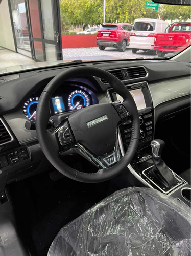 Imagen 8 de 15 de Haval H2 2022 1.5t Luxury At