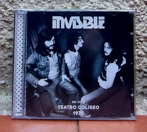 Invisible - En Vivo Teatro Coliseo 1975.