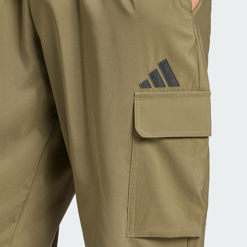 Pantalón Adidas Casual Essentials Hombre Verde Jd1824