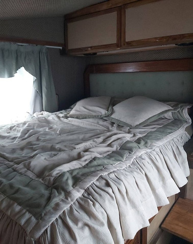 Motorhome Mercedes Benz Oh 1620 Hecha A Nueva