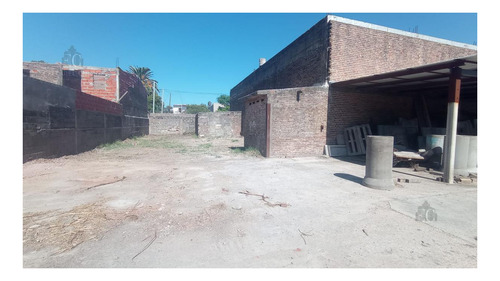 Imagen 3 de 6 de Galpón - Urquiza